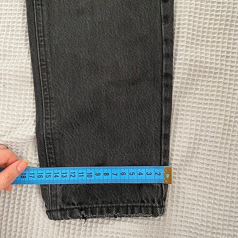 34 Beden siyah Renk Pull&bear siyah jean