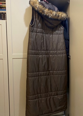 Kürk Detaylı Kahverengi Midi Sokak Stili Mont - Görsel 3