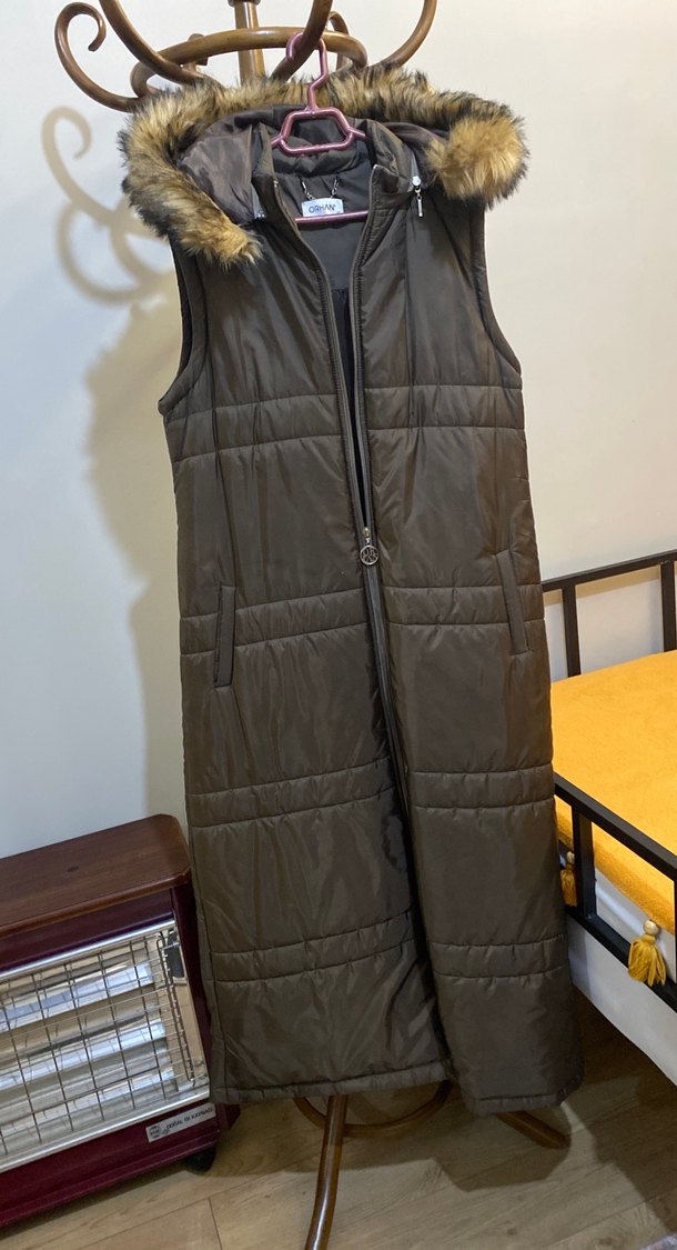 Kürk Detaylı Kahverengi Midi Sokak Stili Mont - Görsel 2