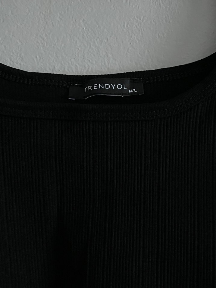 Siyah Uzun Kollu Crop Bluz - Görsel 2