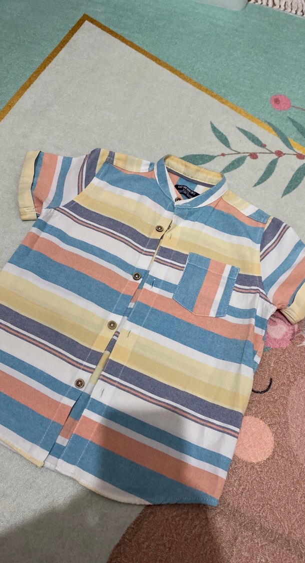 Erkek Çocuk Renkli Kısa Kollu Gömlek - Görsel 2