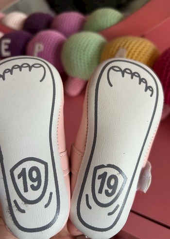 Kız bebek kalp nakışlı patik ayakkabı - Görsel 5