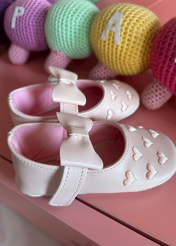 Kız bebek kalp nakışlı patik ayakkabı - Görsel 6