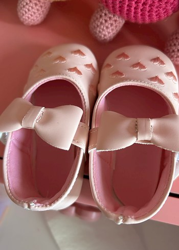 Kız bebek kalp nakışlı patik ayakkabı - Görsel 4