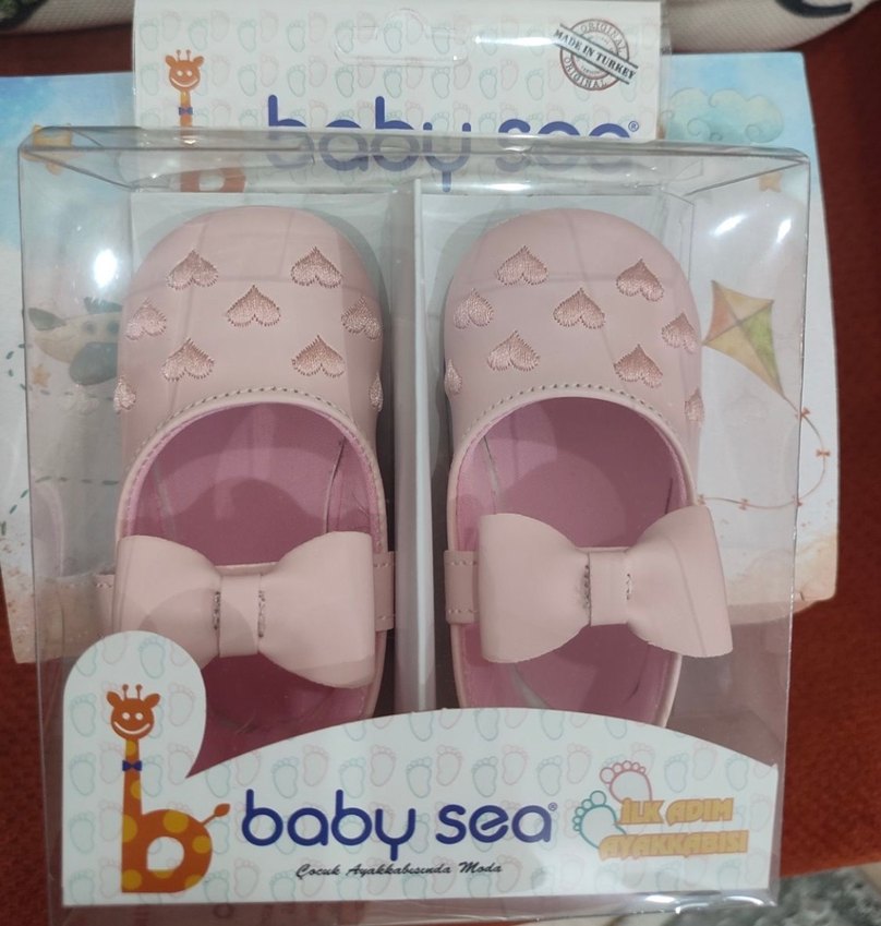 Kız bebek kalp nakışlı patik ayakkabı - Görsel 3