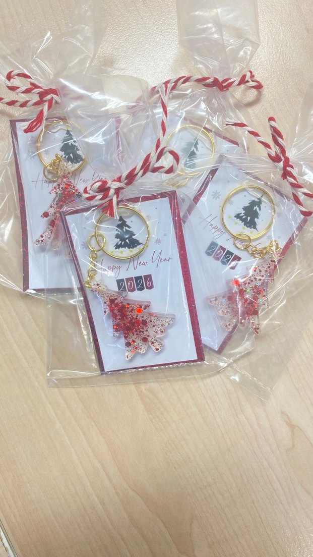 Yılbaşı temalı epoksi Anahtarlık - Görsel 2