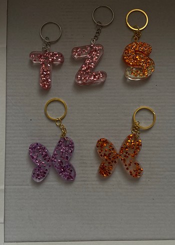 Kelebek ve harf epoksi anahtarlık - Görsel 2