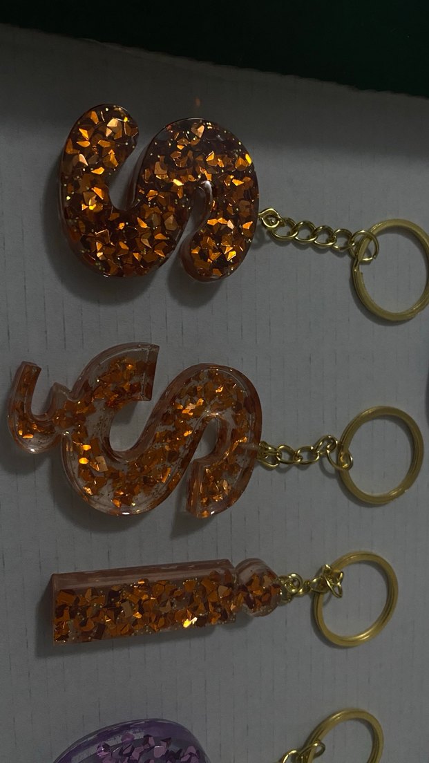 Epoksi büyük harf anahtarlık - Görsel 2