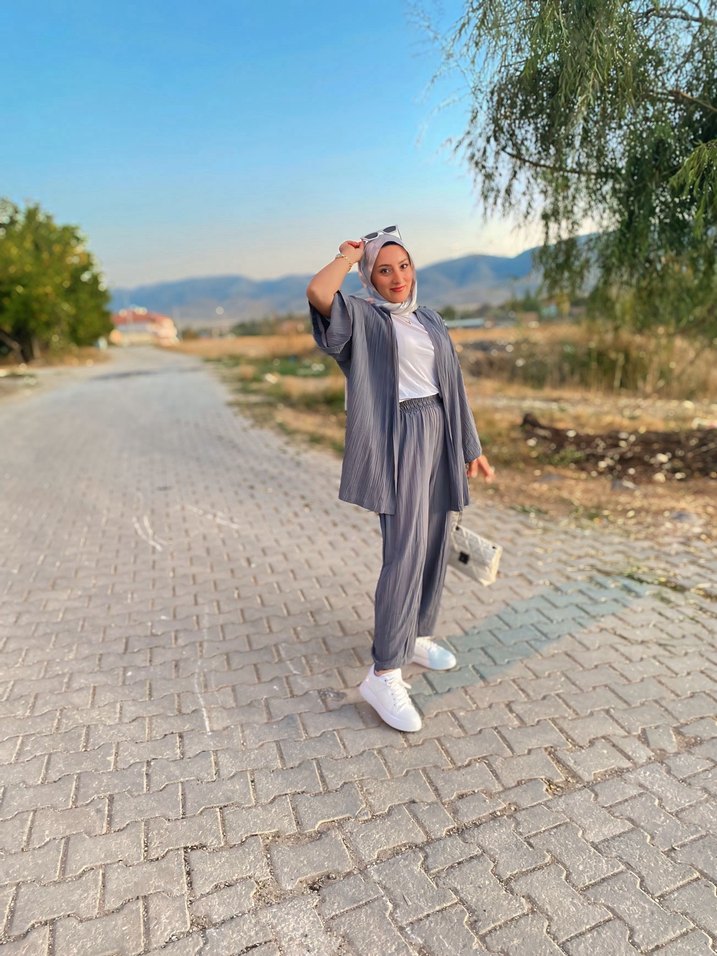 Gri Bağcıklı Kadın Oversize Takım - Görsel 2