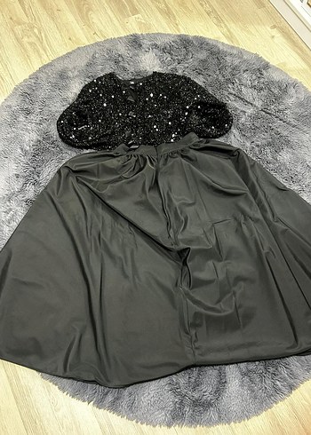 Siyah Uzun Kadın Etek, Kürklü Detaylı, pullu - Görsel 2