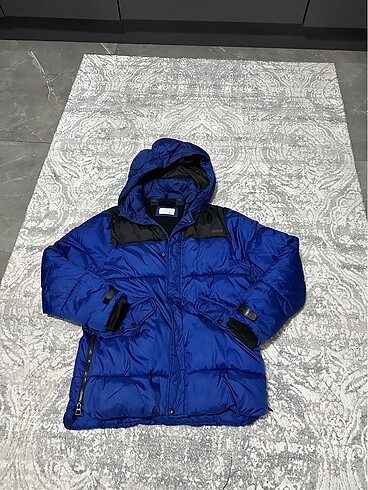 Zara mont