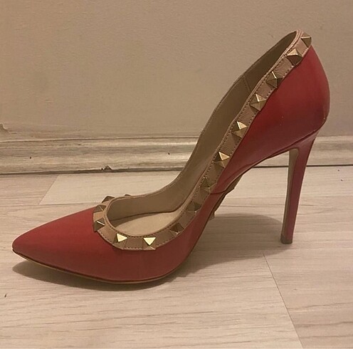 40 Beden Stiletto ayakkabı