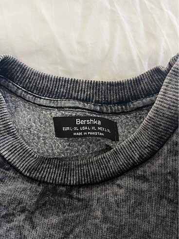 l Beden bershka sweatshirt
