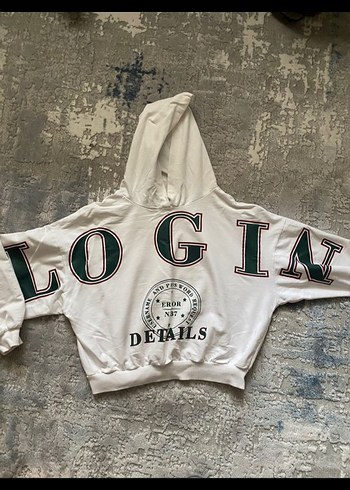Beyaz Kapüşonlu Sweatshirt