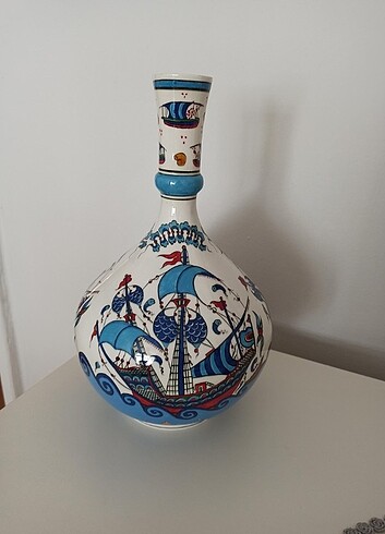 El boyamasi vazo 