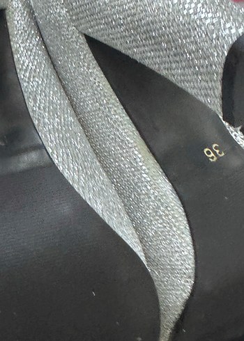 Gri Yılan Desenli Simli Topuklu Kadın Ayakkabı - Görsel 3