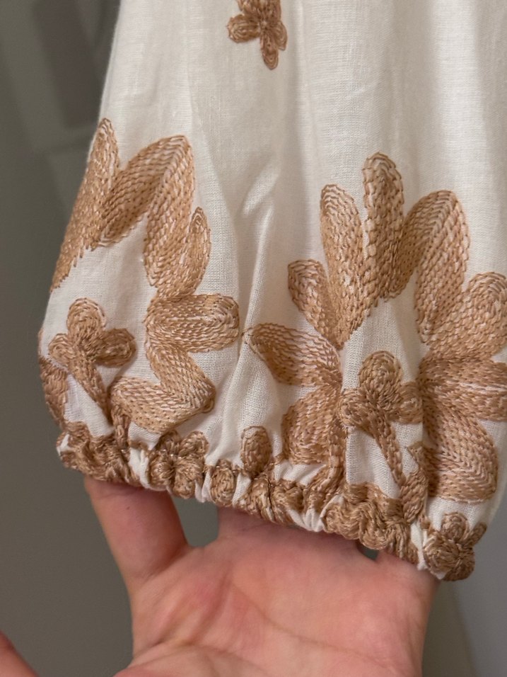 Bohem Nakışlı Uzun Beyaz Elbise - Görsel 2