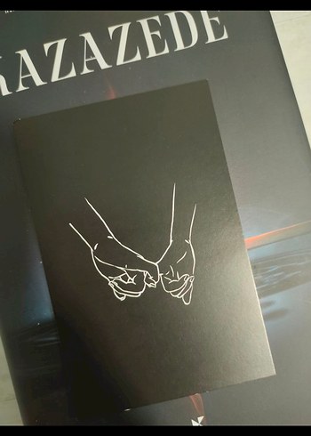 Beden Renk Kazazede kutulu set- Sevval Demirdöğer