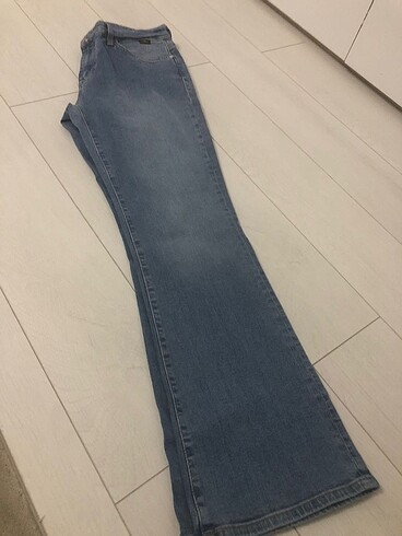 28 Beden mavi Renk Mavi jeans bayan kot pantolon