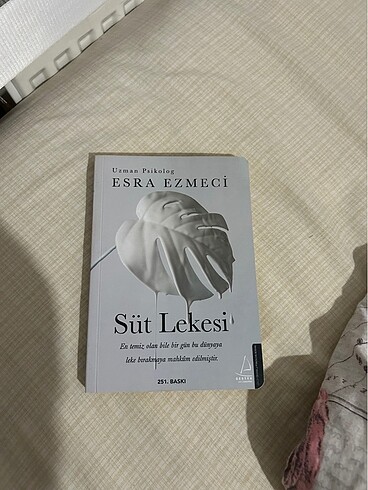 Süt lekesi esra ezmeci