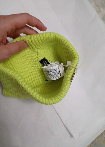 3-5 Yaş, 21 cm Beden Zara bere neon fitilli