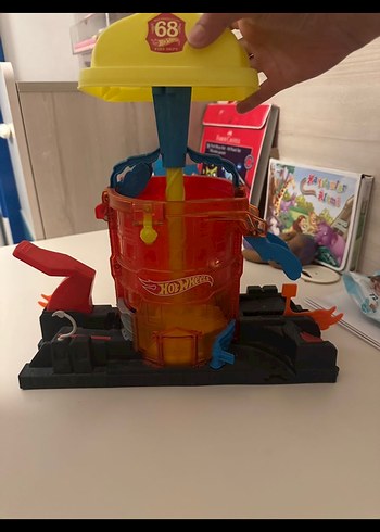 Hot Wheels Hotwheels Renkli Hot Wheels Su Oyuncağı