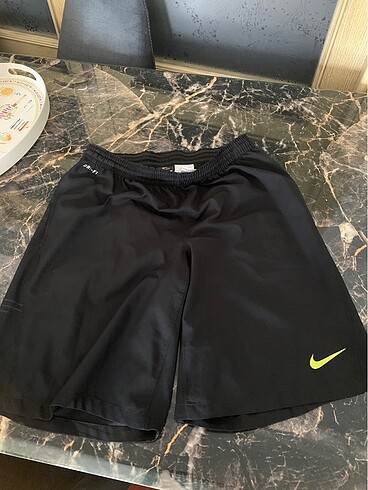 Nike Dri Fit Mercurial Maç ve Koşu Şortu