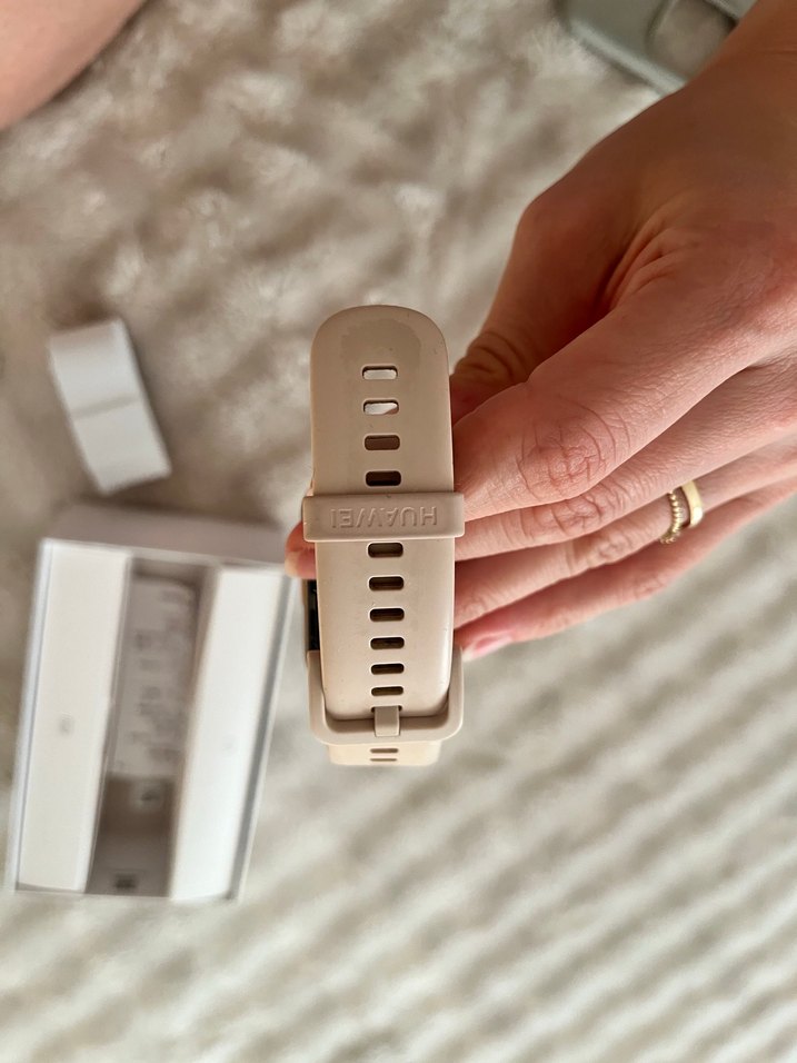 Bej Renkli Akıllı Saat - Görsel 3