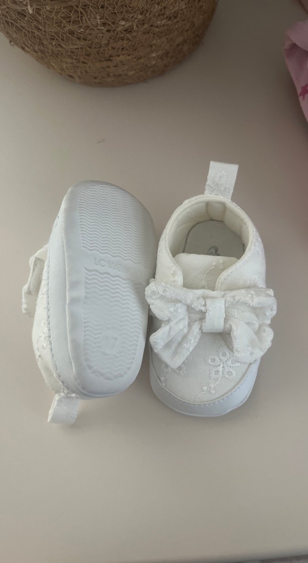 Lcw Nakışlı Fiyonklu Beyaz İlk Adım Ayakkabısı - Görsel 2