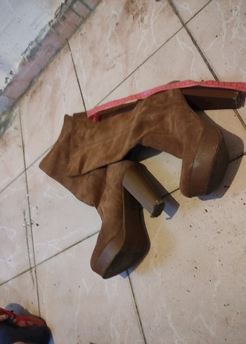 Kadın Kahverengi Süet Platform Topuklu Çizme - Görsel 4