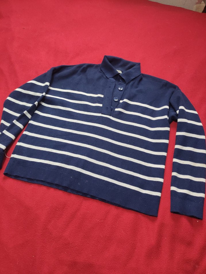 Uzun Kollu Lacivert Çizgili Düğmeli Kazak - Görsel 2