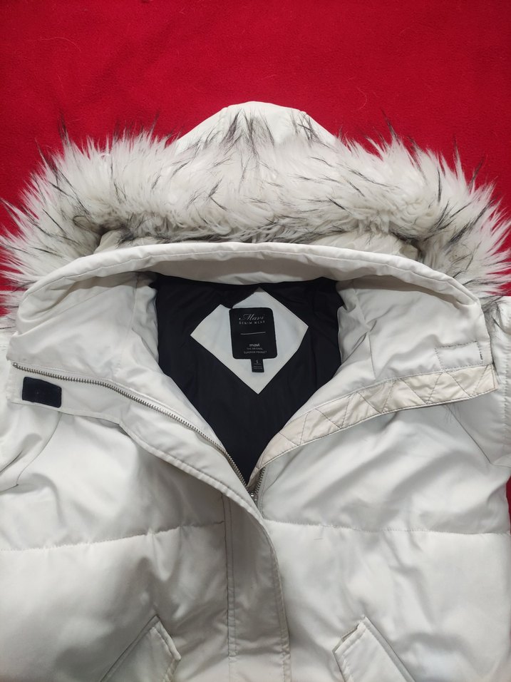 Kadın Beyaz Kürklü Midi Kaban - Görsel 3