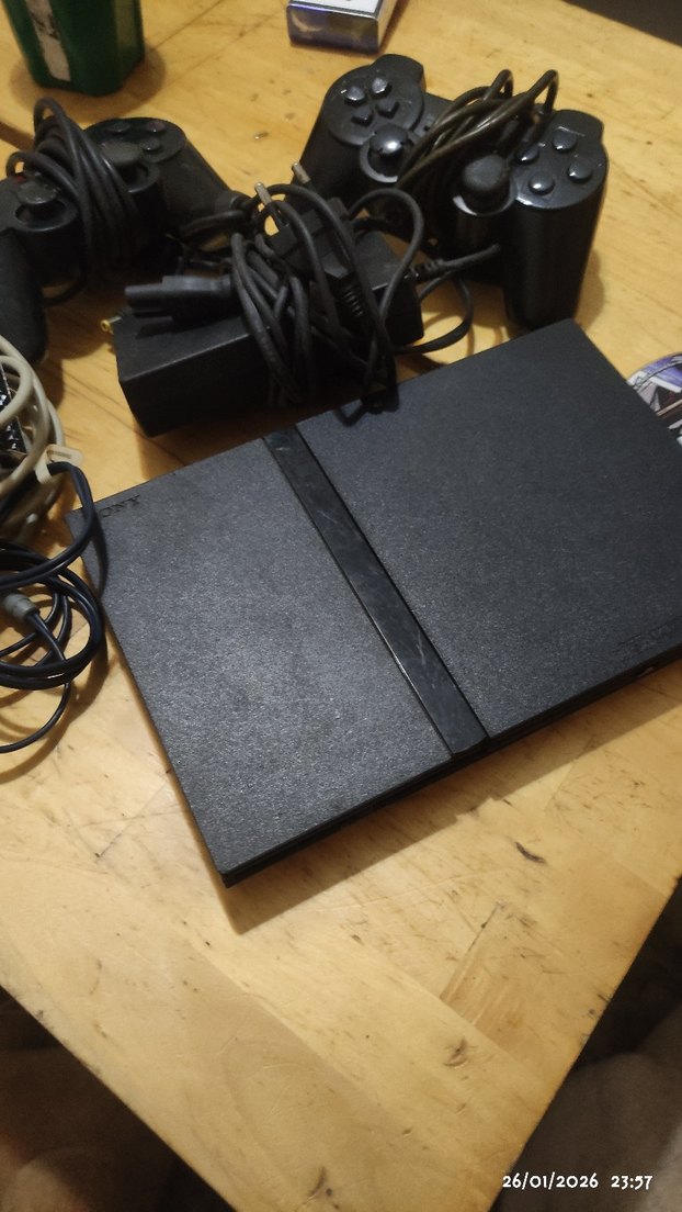 PlayStation 2 Konsol, Kumanda ve GTA Oyunu - Görsel 2