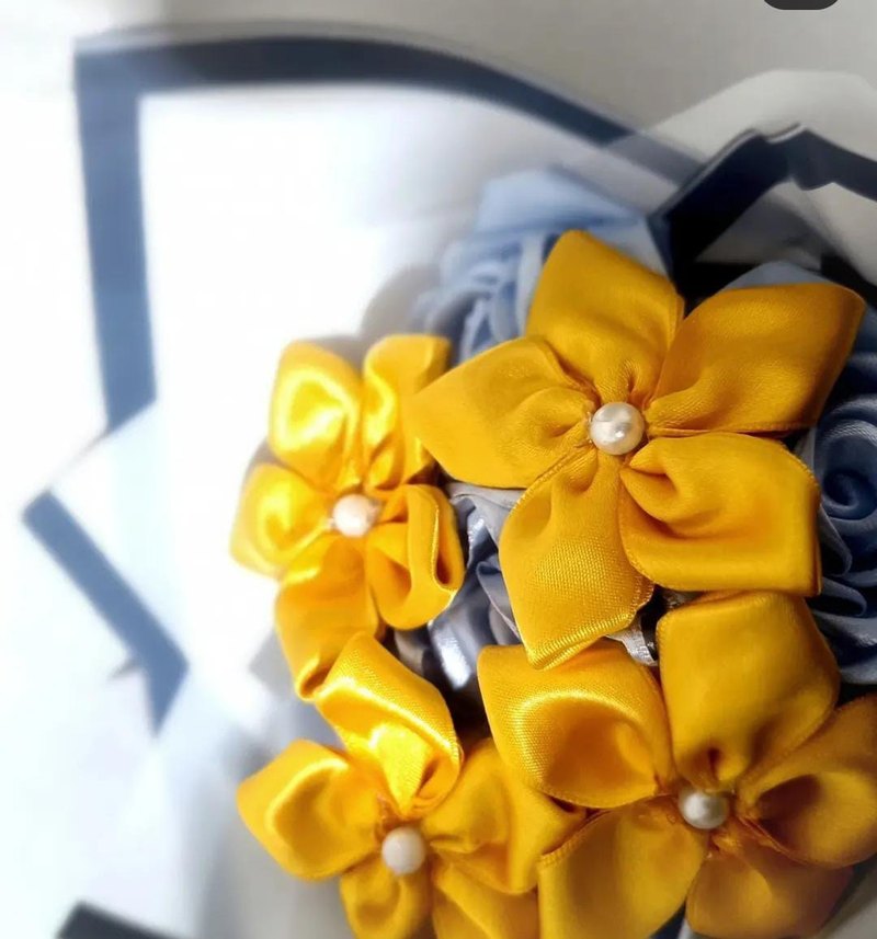 Sarı_ Mavi kurdele buket - Görsel 4