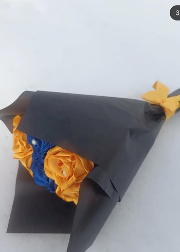 Hediyelik Mavi Sarı Gül buketi - Görsel 2