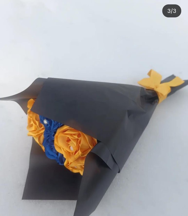 Hediyelik Mavi Sarı Gül buketi - Görsel 2