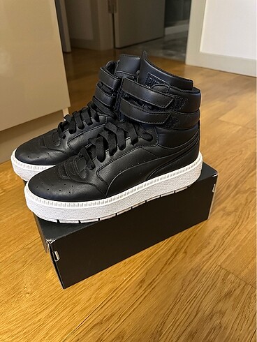 40 Beden Puma spor ayakkabısı