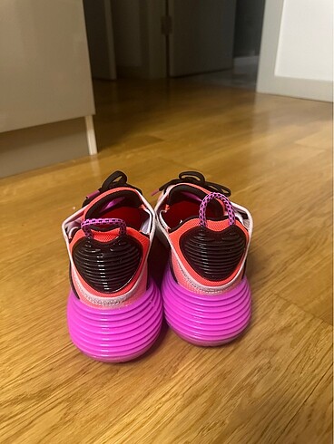 40,5 Beden pembe Renk Nike Air max spor ayakkabısı