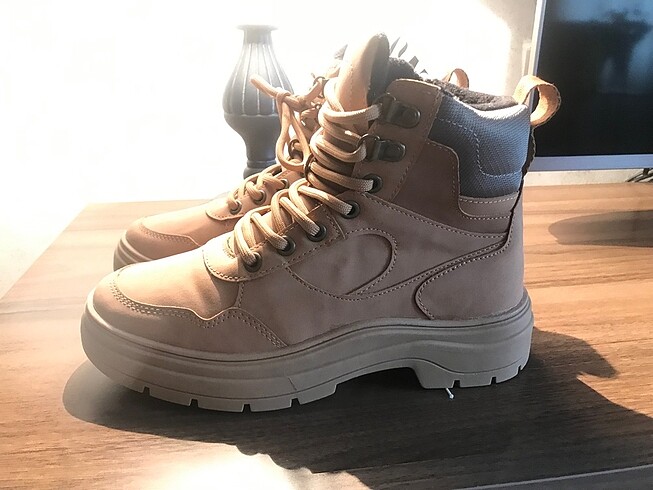 35 Beden Zara bot
