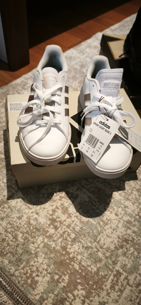 Beyaz Adidas Kadın Spor Ayakkabı - Görsel 2