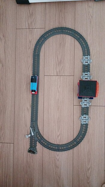 Oyuncak tren thomas and friends