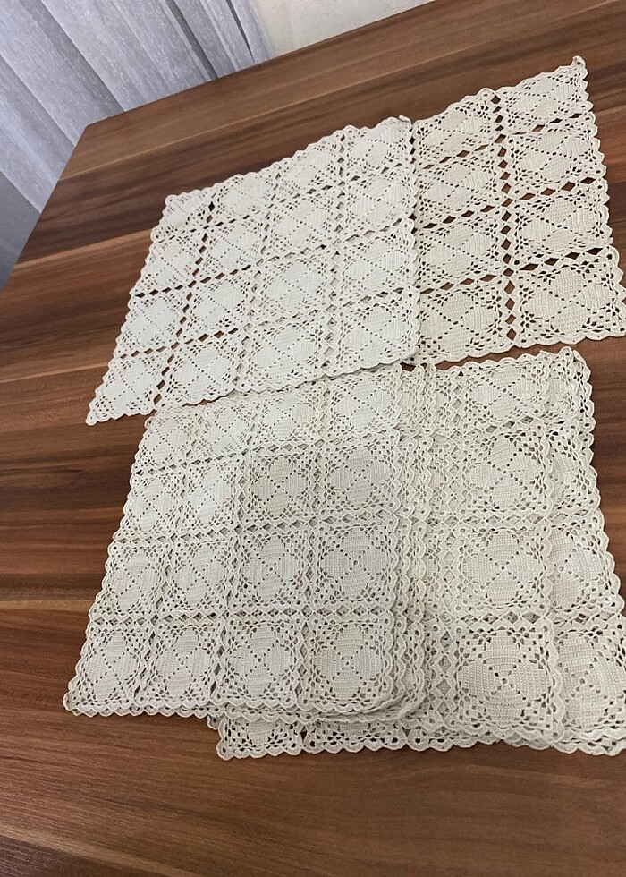 8 parça dantel takım 6 küçük,2 büyük parçadan oluşmaktadır - Görsel 2