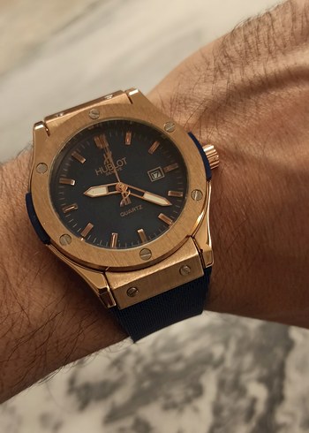 Hublot Hublot Erkek Klasik Modern Altın Renk Saat