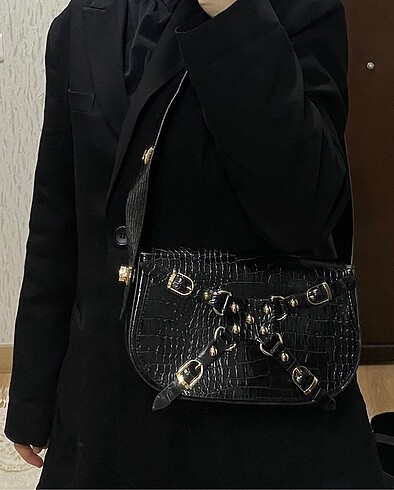 Zara çanta