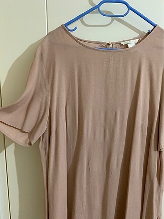 H&M HM pudra pembesi bluz