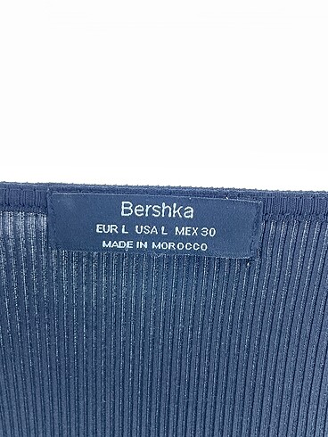 l Beden siyah Renk Bershka Mini Üst %70 İndirimli.