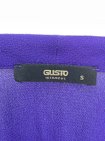 s Beden mor Renk Gusto Bluz %70 İndirimli.