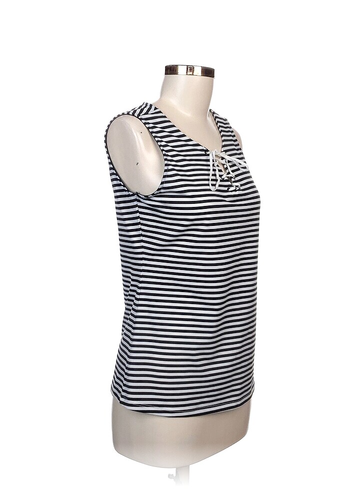 Koton T-shirt %70 İndirimli. - Görsel 2