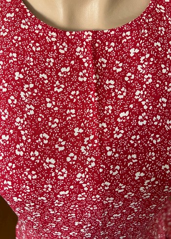 Kırmızı çiçek desenli uzun midi elbise - Görsel 7