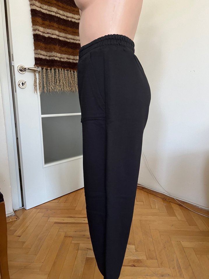 Siyah Rahat Kesim Kadın Eşofman Altı - Görsel 4